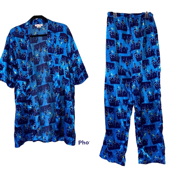 🎓 Miss Fifi Two Piece Silky Navy Set Robe & Bottoms - Picture 1 of 9